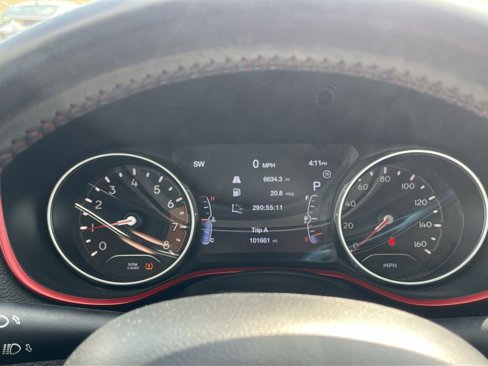 Used 2019 Jeep Compass Trailhawk image 22