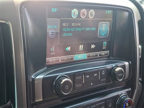 Used 2015 Chevrolet Silverado 2500 LT w/ LT Convenience Package image 3