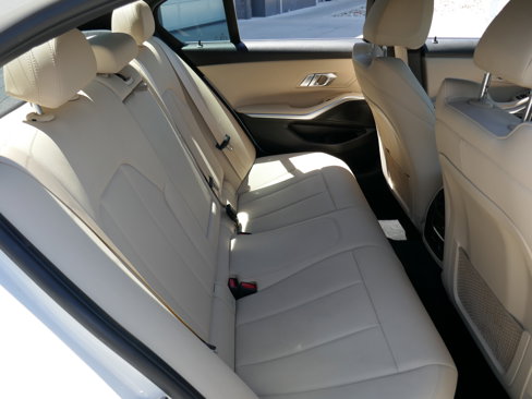 Used 2020 BMW 330i Sedan w/ Convenience Package image 35