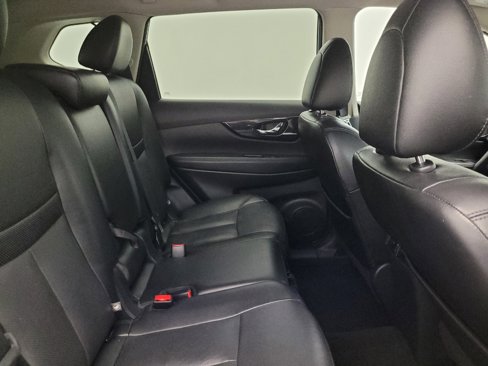 Used 2019 Nissan Rogue SL w/ Premium Package image 19