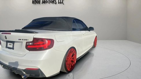 Used 2016 BMW M235i Convertible image 5