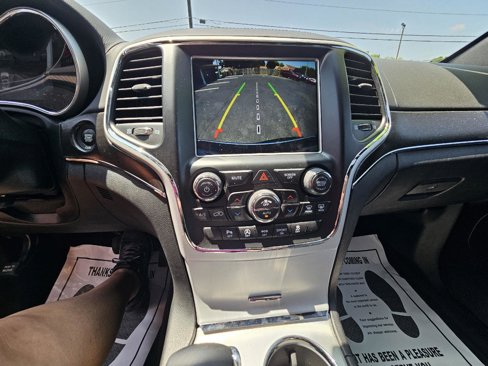 Used 2018 Jeep Grand Cherokee Limited image 8