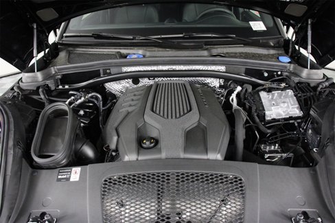 New 2025 Porsche Macan image 20