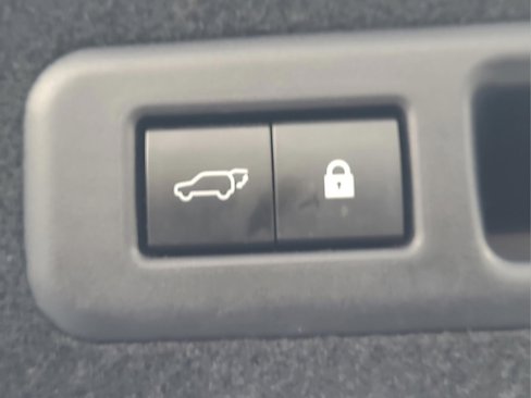 Used 2021 Lexus RX 350L FWD w/ Premium Package image 26