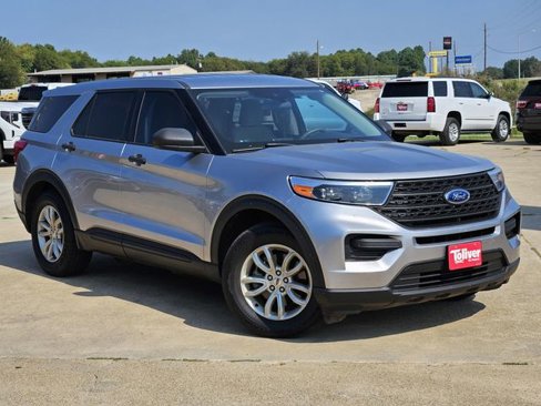 Used 2021 Ford Explorer 2WD image 2