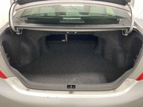 Used 2012 Toyota Camry XLE image 26