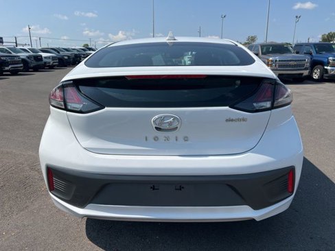 Used 2021 Hyundai Ioniq Limited image 4