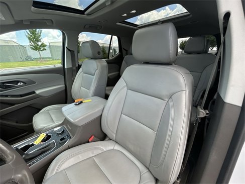 Used 2018 Chevrolet Traverse Premier w/ Driver Confidence II Package image 35