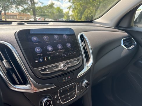 Used 2024 Chevrolet Equinox LT image 19