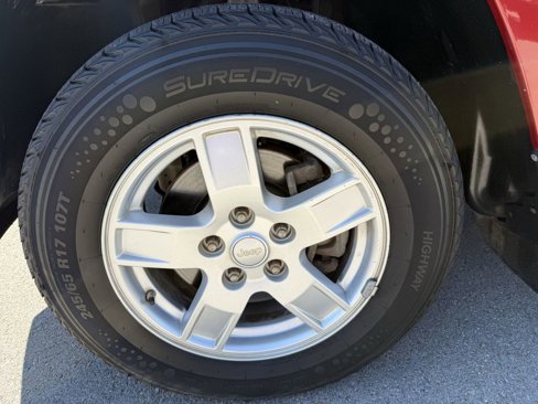 Used 2006 Jeep Grand Cherokee Laredo image 9