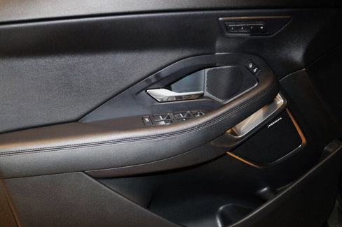 Used 2020 Jaguar E-PACE SE image 53