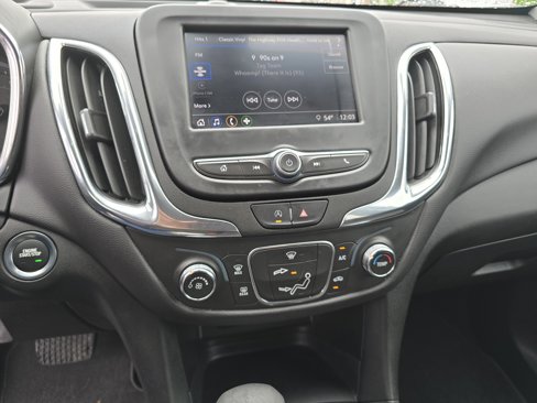 Used 2023 Chevrolet Equinox LT image 31