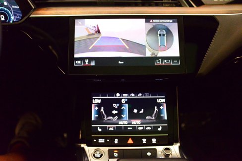 Certified 2022 Audi e-tron Premium w/ Convenience Plus Package image 29