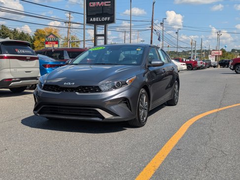 Certified 2023 Kia Forte LXS image 3
