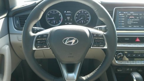 Used 2018 Hyundai Sonata SEL image 11