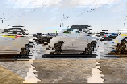 Used 2023 Hyundai Elantra SEL image 4