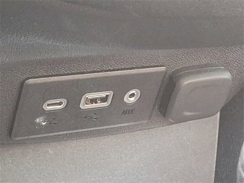 Used 2022 Chevrolet Malibu LT image 23
