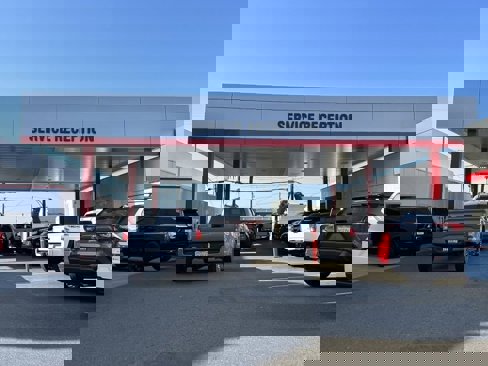 New 2025 Toyota Corolla LE image 35