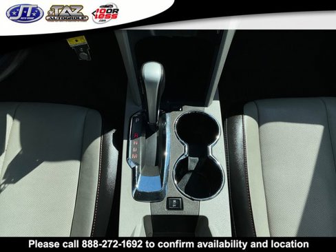 Used 2012 GMC Terrain SLT image 16