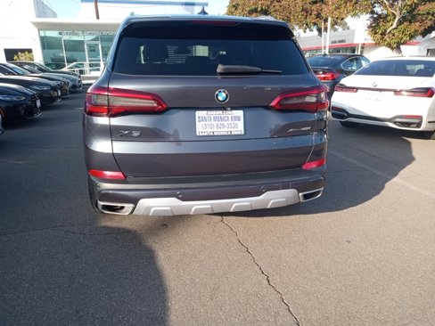 Used 2019 BMW X5 xDrive40i w/ Luxury Seating Package image 4