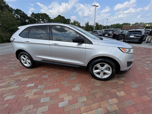 Used 2018 Ford Edge SE image 37