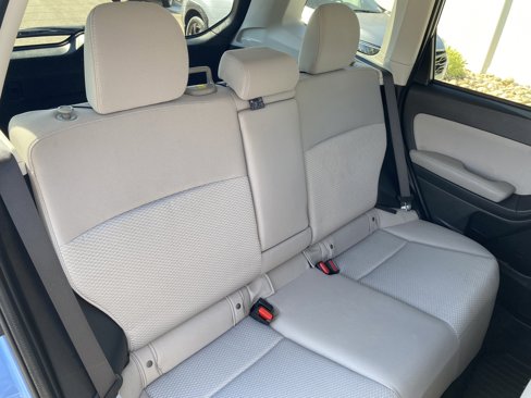 Used 2016 Subaru Forester 2.5i Premium w/ Popular Package #2 image 21