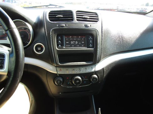 Used 2019 Dodge Journey SE w/ Connectivity Group image 16