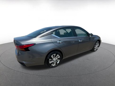 Used 2024 Nissan Altima 2.5 S image 15
