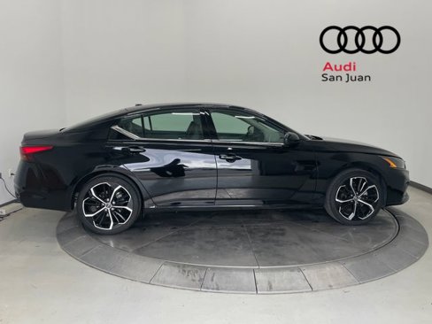 Used 2024 Nissan Altima 2.5 SR image 16