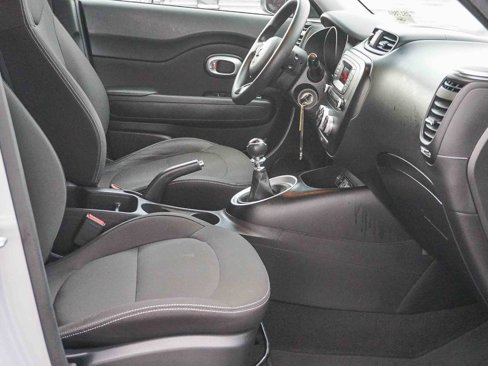 Certified 2016 Kia Soul image 12