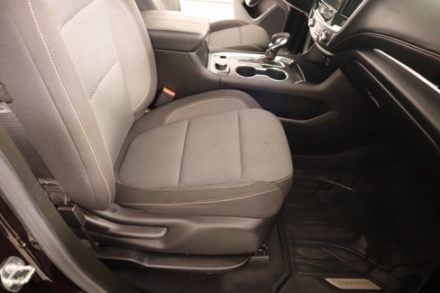 Used 2021 Chevrolet Traverse LT image 15