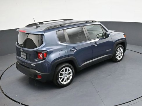 Used 2020 Jeep Renegade Latitude image 20