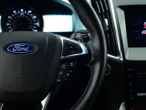 Used 2019 Ford Edge ST w/ Cold Weather Package image 5