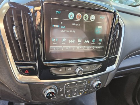 Used 2018 Chevrolet Traverse LT image 24