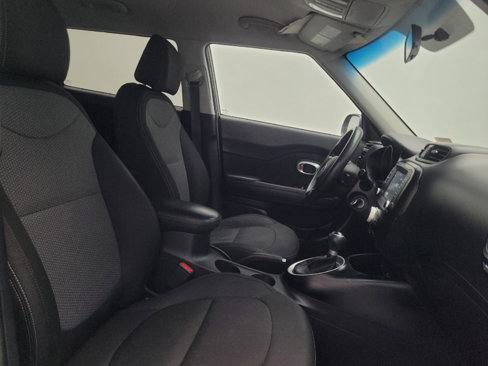 Used 2019 Kia Soul + image 21