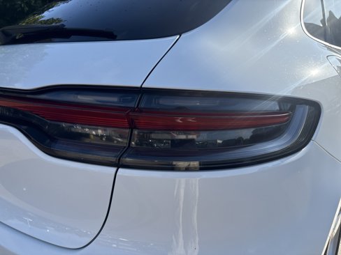 Used 2019 Porsche Macan image 14
