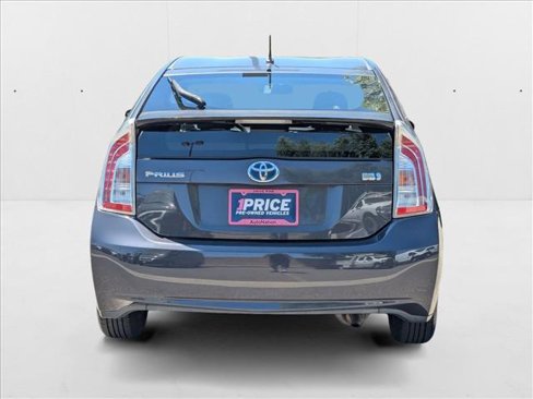 Used 2013 Toyota Prius Two image 7
