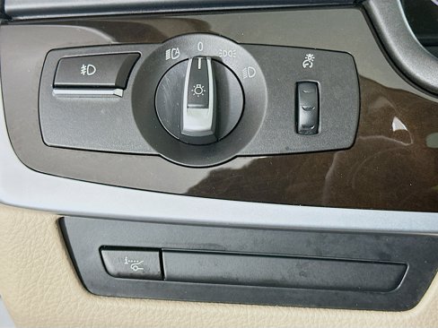 Used 2013 BMW 535i xDrive Sedan image 16