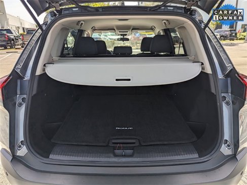 Used 2023 Nissan Rogue S image 12