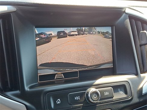 Certified 2022 GMC Terrain SLE image 17