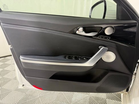 Used 2018 Kia Stinger Premium image 15