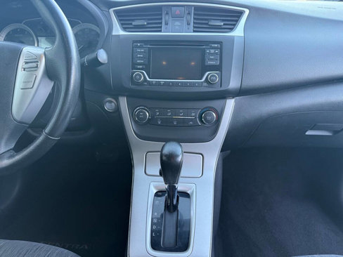 Used 2015 Nissan Sentra SV image 20