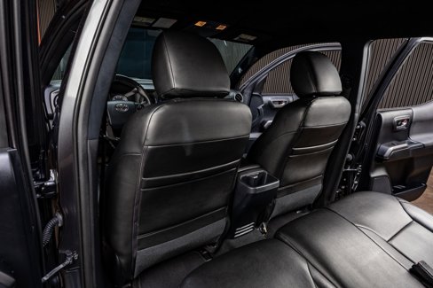 Used 2019 Toyota Tacoma TRD Sport image 33