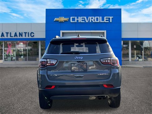 Used 2019 Jeep Compass Limited image 6