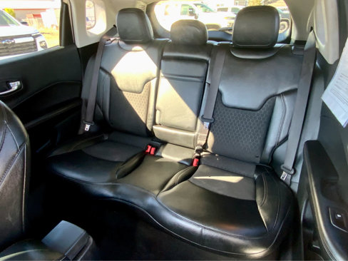 Used 2020 Jeep Compass Latitude w/ Popular Equipment Group image 28