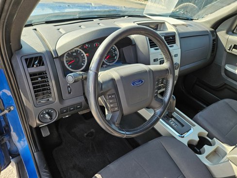 Used 2011 Ford Escape XLT w/ 202A Rapid Spec Order Code image 12