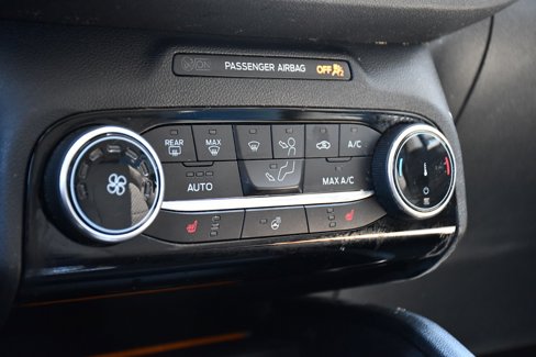 Used 2022 Ford Escape SE w/ Cold Weather Package image 28