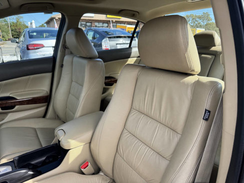 Used 2010 Honda Accord EX-L image 12