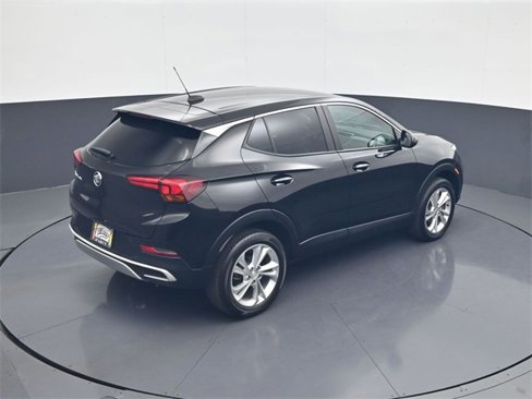 Used 2023 Buick Encore GX Preferred w/ Cold Weather Comfort Package image 17
