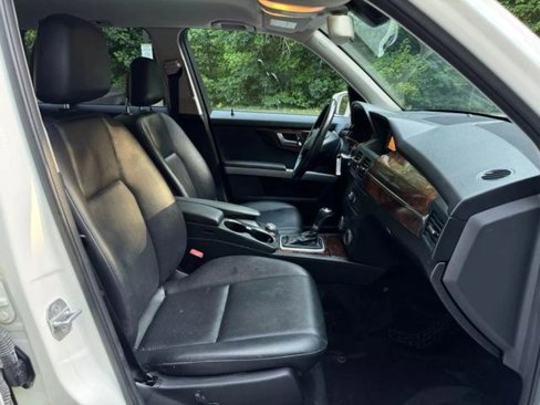 Used 2012 Mercedes-Benz GLK 350 4MATIC image 24